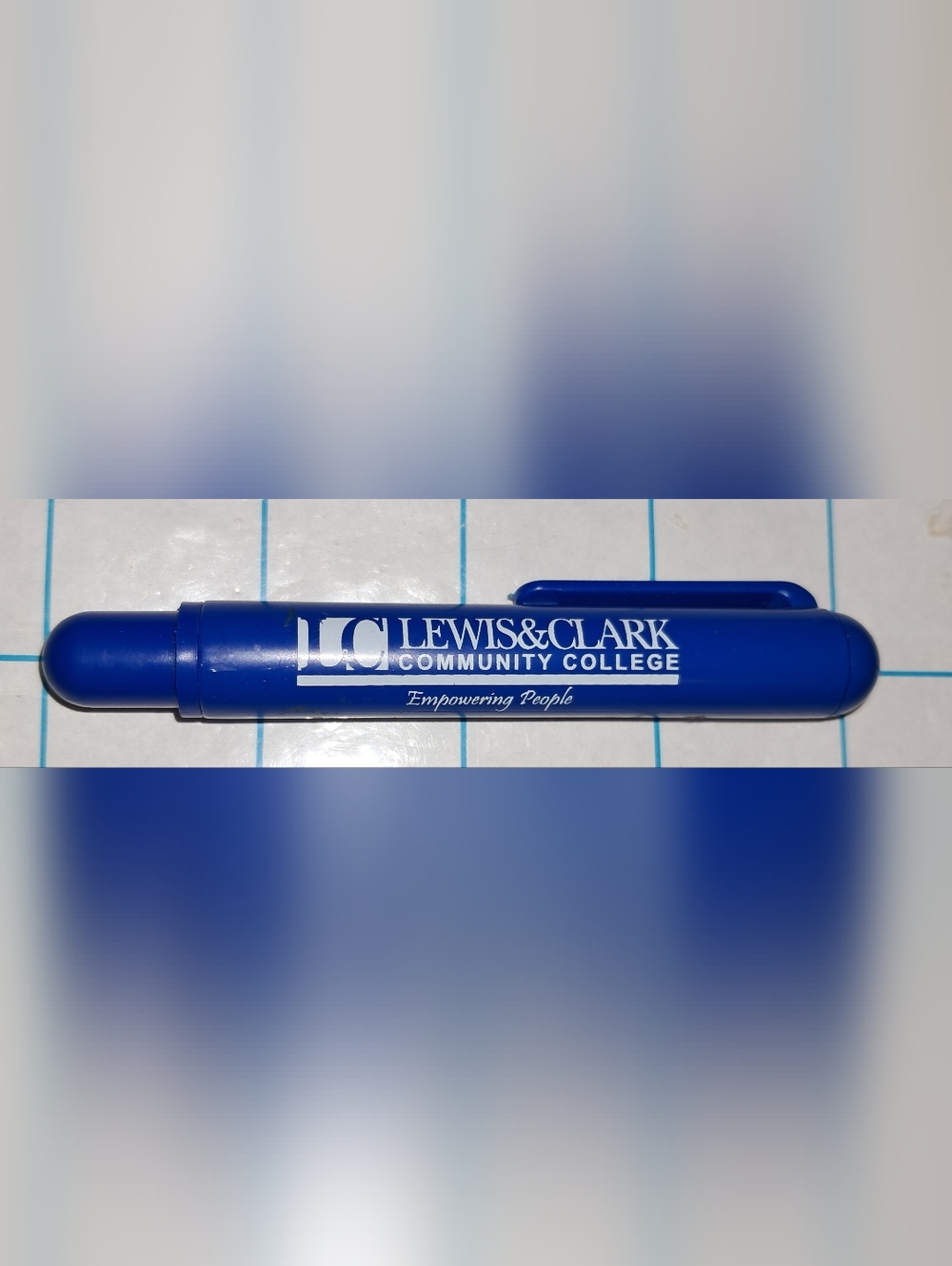 LINT REMOVAL TOOL with LOGO
